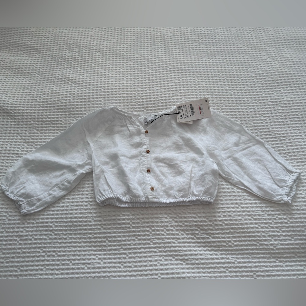 Girls Zara cropped button up blouse